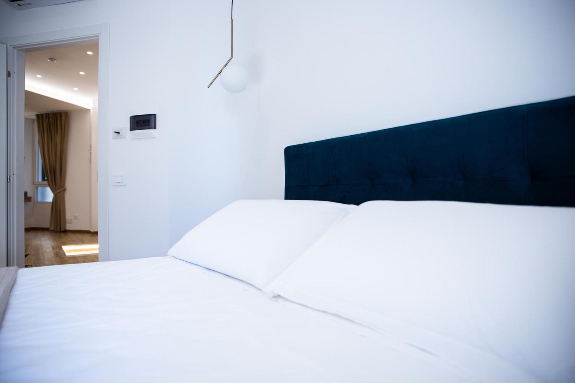Dimora Diaz B&B Neapel Exteriör bild